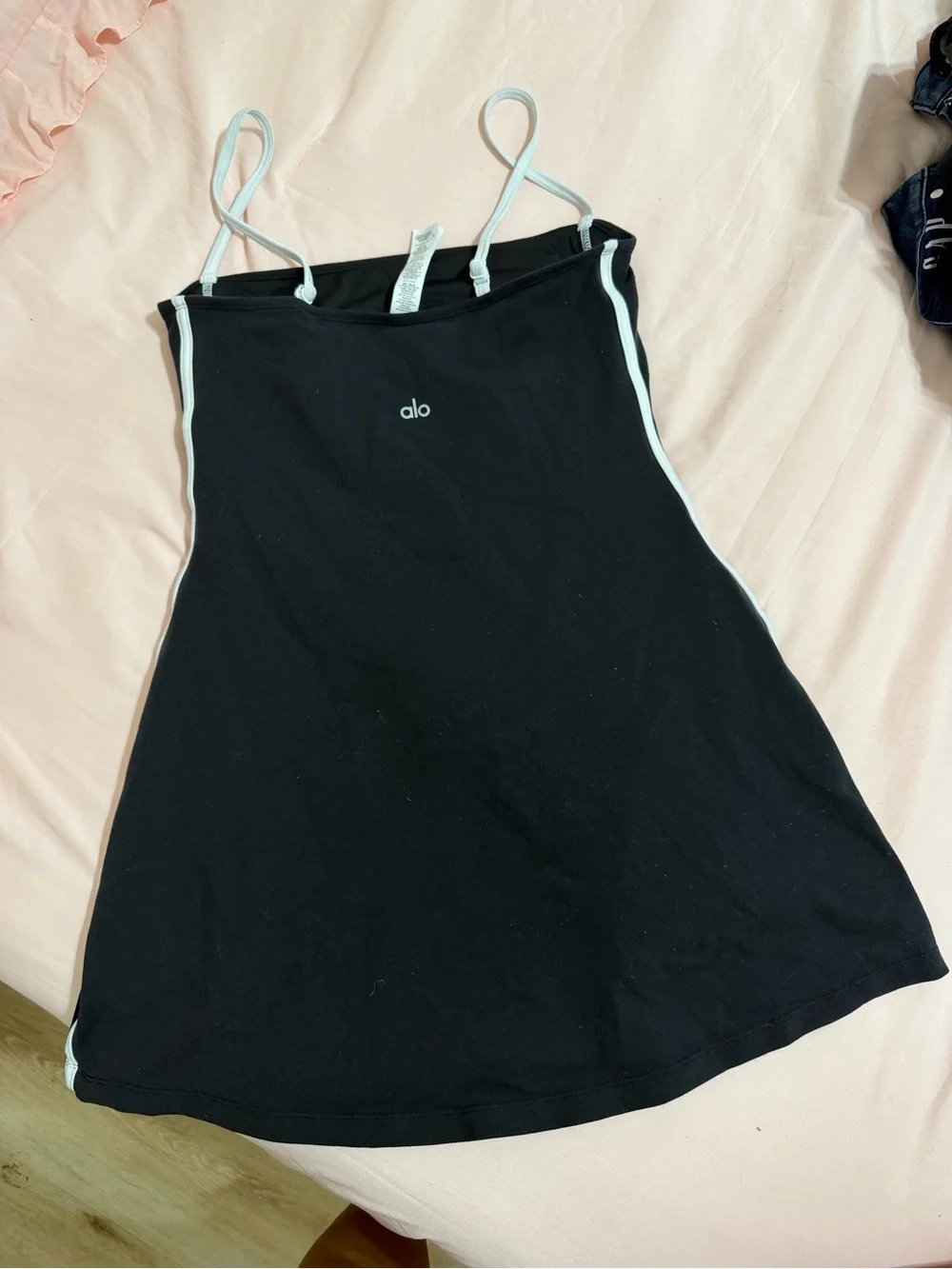 ALO Yoga Streamline Dress- Black/ White